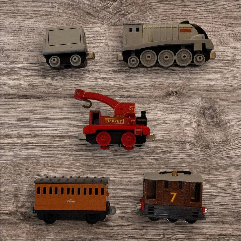 Thomas & Friends Take N Play Trains & Carry Case Bundle